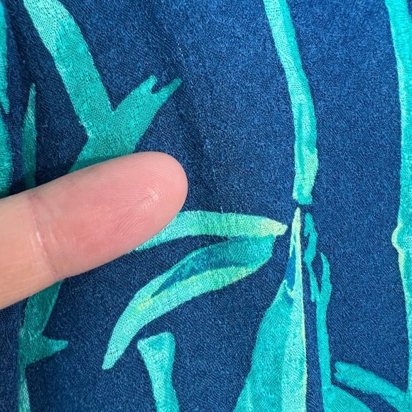 Lilly Pulitzer Top XS Blue Button Up V-Neck Long Sleeve Tropical Elsa - Picture 8 of 14